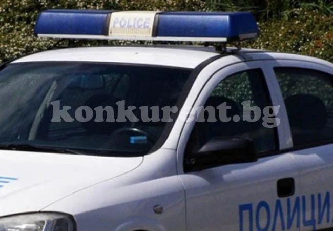 Самоходна пръскачка се заби в кола, има пострадал
