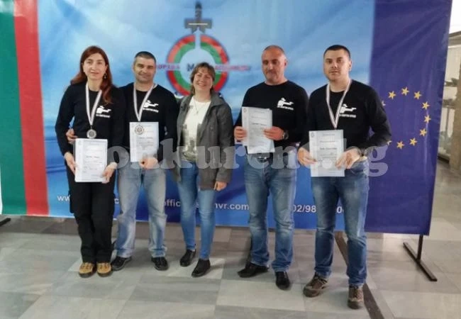 Стрелци от полицейски клуб отново печелят медали