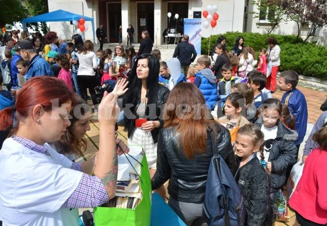 ВИДЕО: Кампанията на „Конкурент“ предизвика фурор във Враца
