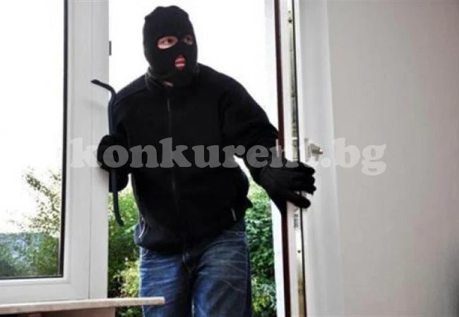 Шампиони ни обират с въже през покрива