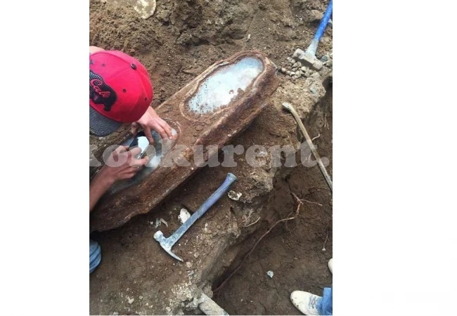 Мистерия с момиченце, лежало 145 години в ковчег под къща
