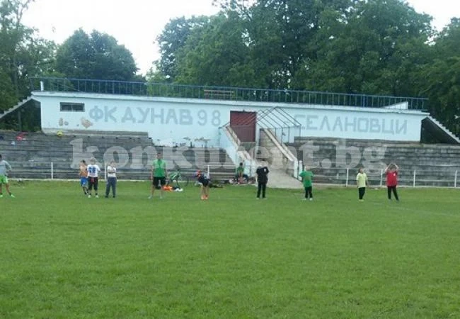 В Селановци стягат футболен блиц турнир