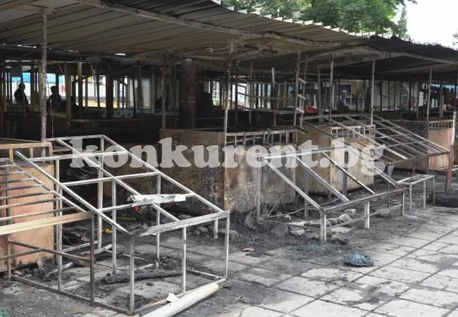 Пожар вилня на пазара в Монтана