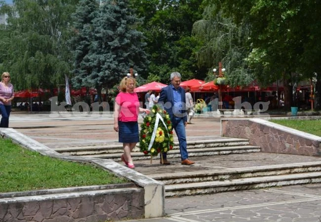 Златко Живков почете паметта на загиналите за свободата