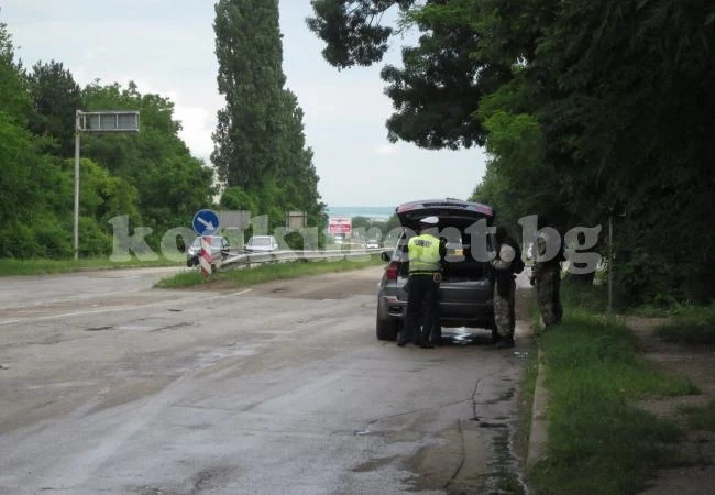Закопчаха 13 при акцията на ГДБОП край Мездра и Враца /ОБНОВЕНА/