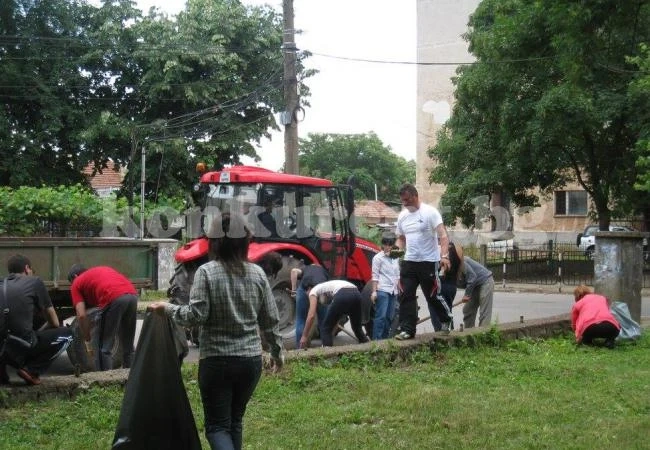 Събраха близо 7 тона отпадъци в община Бяла Слатина