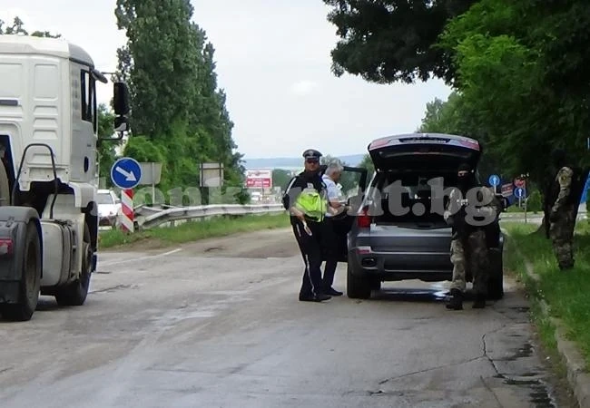 Скандален футболист е част от наркогрупа
