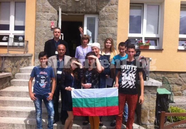 Врачански ученици посетиха Полша