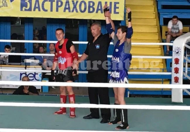Сила завоюва 2 медала от два възможни