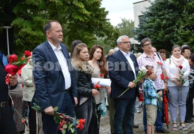 Михаил Миков: И сега, като по времето на Благоев, капиталът мачка труда