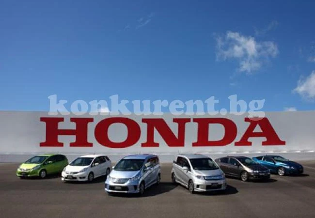 Хечбекът Honda Civic Type R вози с 270 км/час