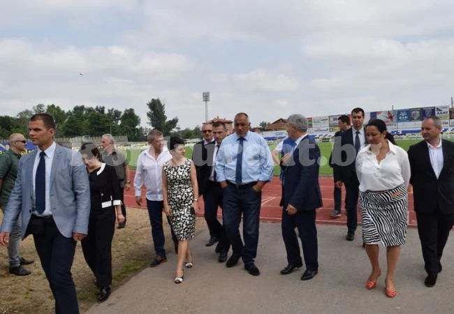 Живков поиска от премиера пари за ремонта на стадион „Огоста“