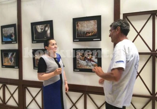 Откриха фотоизложба „Пещерите и ние“