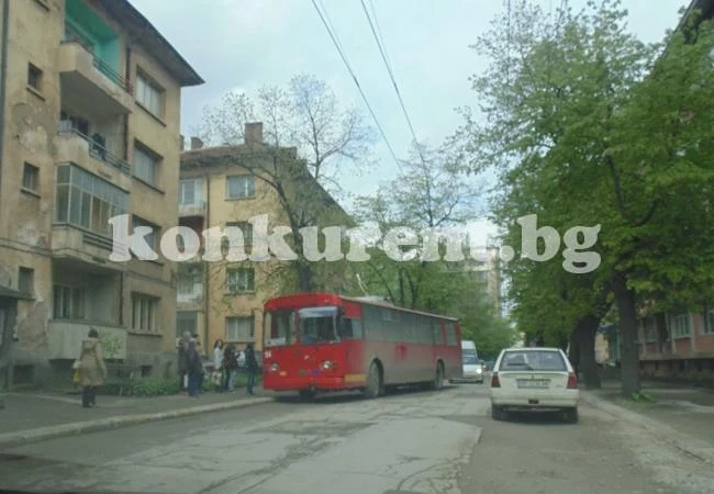 Скъсяват маршрута на тролеите