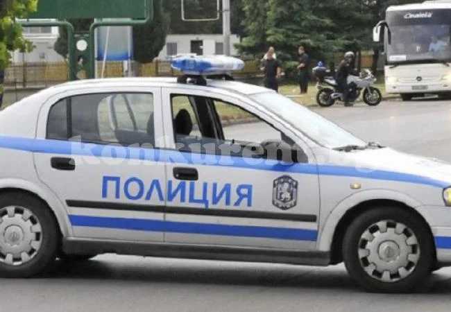 Пипнаха апаш, обрал селска къща