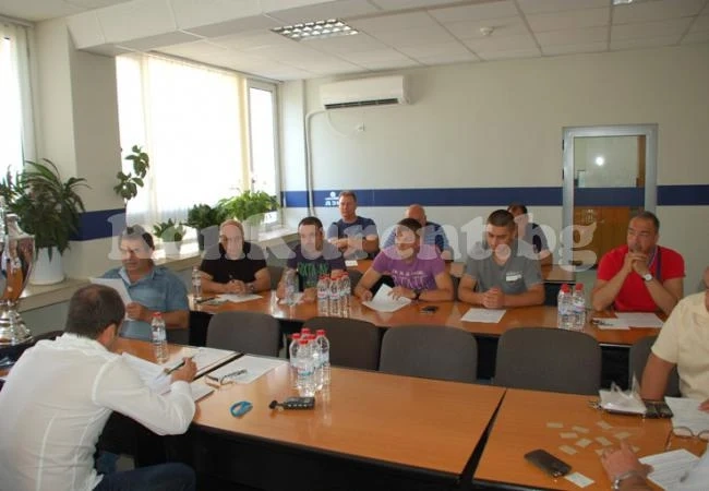 Топ отбори се сблъскват за купа „Кариана”, наградният фонд е 20 000 лв.