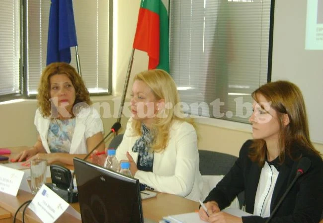 Лектори от Министерство на икономиката с информационна кампания във Враца