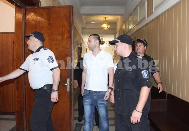 Отложиха делото за „Асет Банк“ заради смъртта на Ицо Полицая