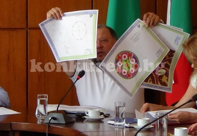 Близо 6 бона отиват за ремонта на кръговото с декоративни камъчета