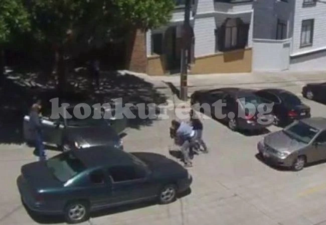 Вижте зрелищното залавяне на въоръжени крадци от полицаи под прикритие /ВИДЕО/