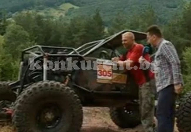 Пълен абсурд: Вижте кой си пуска колата сама на разходка из врачанския Балкан (ВИДЕО)