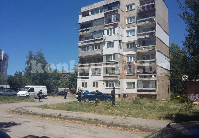 Ужас! Мъж се хвърли от висок блок във Враца /ОБНОВЕНА+СНИМКИ/