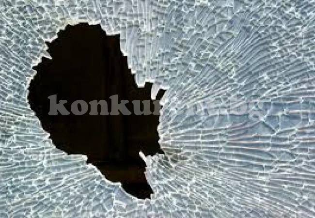Непълнолетни потрошиха стъклата на школо