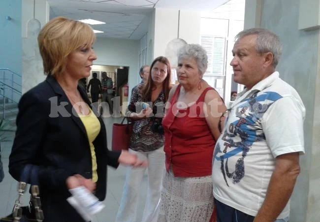 Стотици обсадиха приемните на омбудсмана в Монтанско