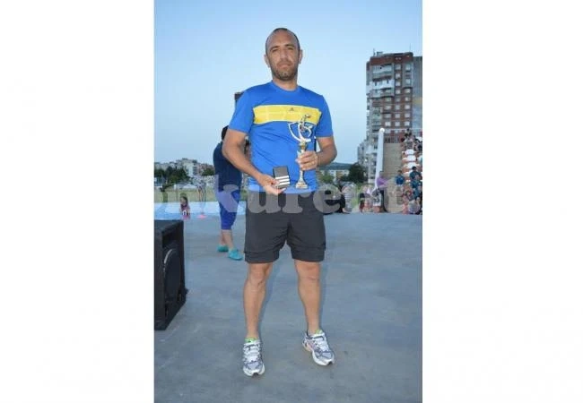 Звезди отиват за чест, слава и евро в Сърбия
