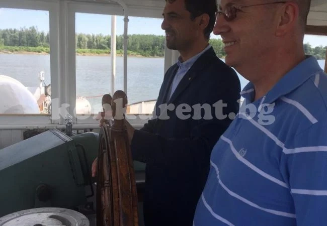 Хайтов и Йончев подкараха \