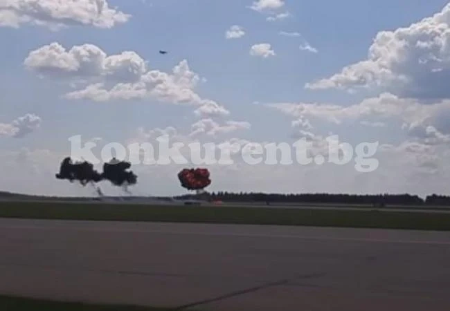 Самолет се разби на авиошоу
