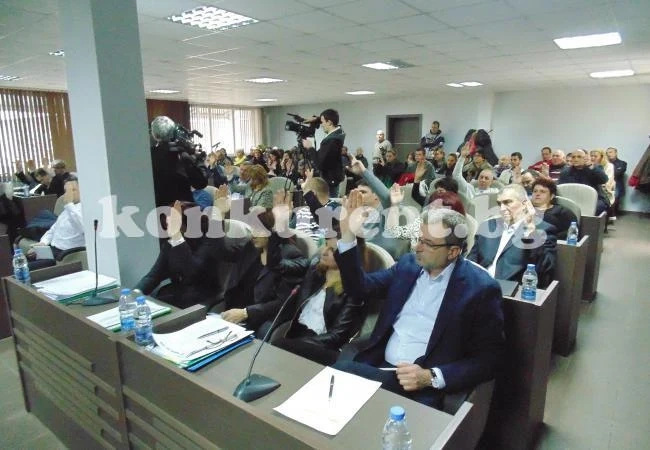 Гореща юлска сесия за сенаторите във Враца