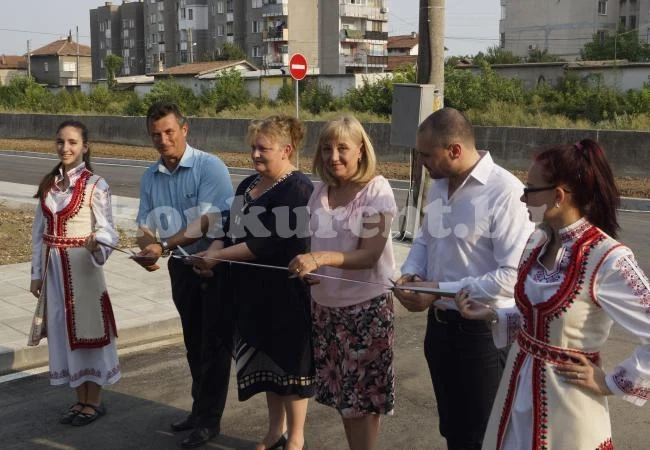 Бяла Слатина с нови улици и водопровод