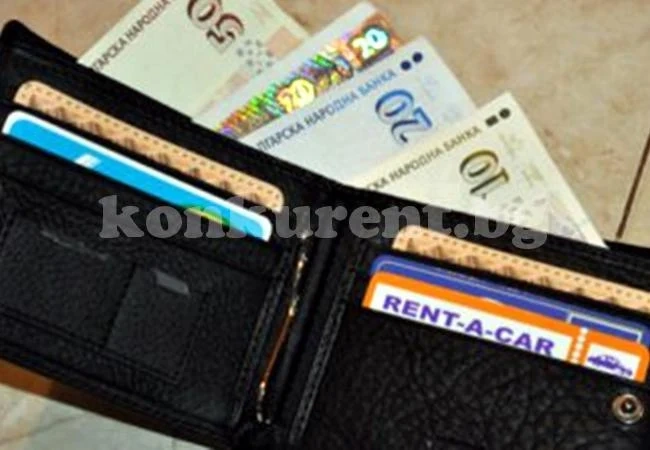 Сръчни апаши свиха портмоне, но върнаха плячката