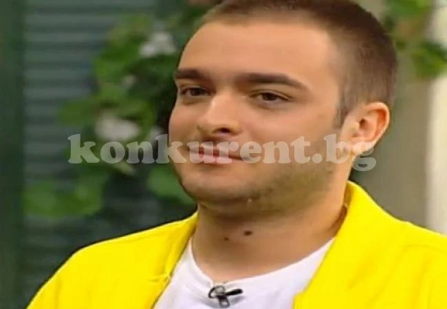 Криско би шута на жените! Цяла вечер се захласва с мъж, при това не кой да е!
