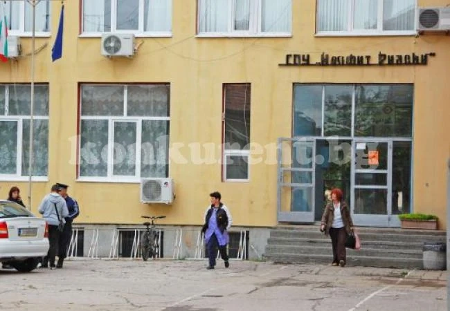 Оценяват директорите според даренията