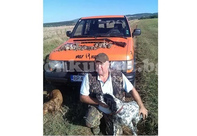 Експолицейски шеф събори дузина пернати