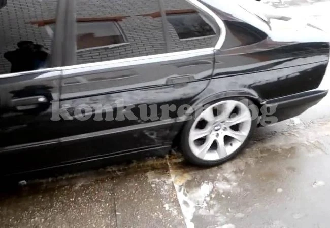 Пратиха в спешния джигит с BMW
