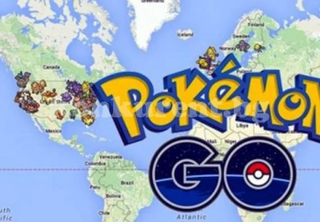 Мъж играеше Pokemon Go докато шофира и стана най-страшното!