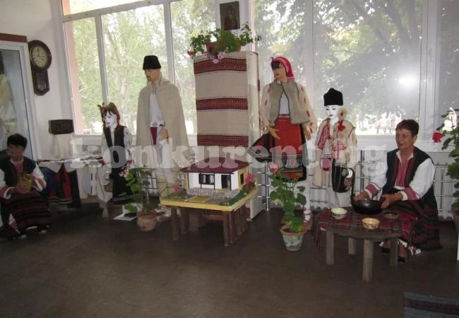 Откриха етнографска сбирка