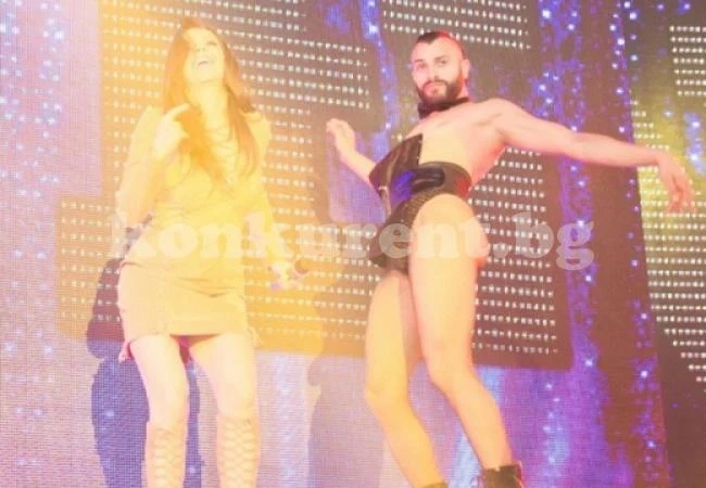 Мъже по памперси налазиха Галена (СНИМКИ 18+)