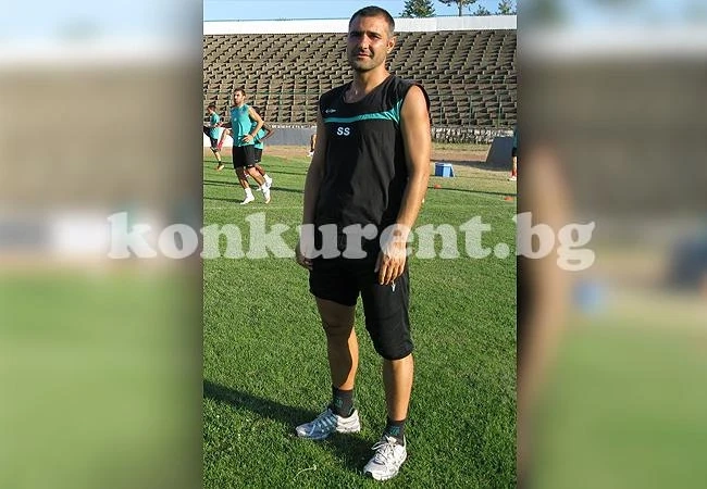 Пинчера влезе в щаба на лидера в Първа лига