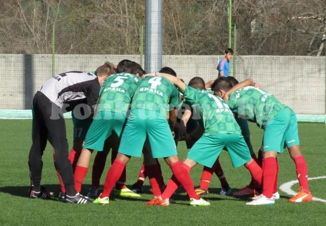 U15 на Ботев отстъпи на Литекс в Ловеч, малшанс за Денис Русинов