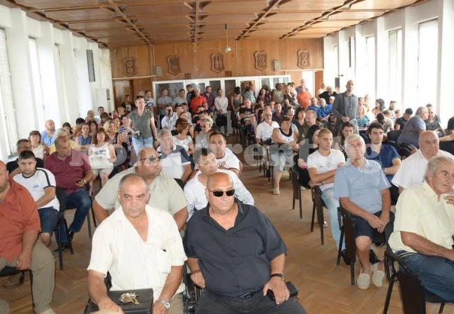 Заседание на общинския съвет с 25 точки в дневния ред