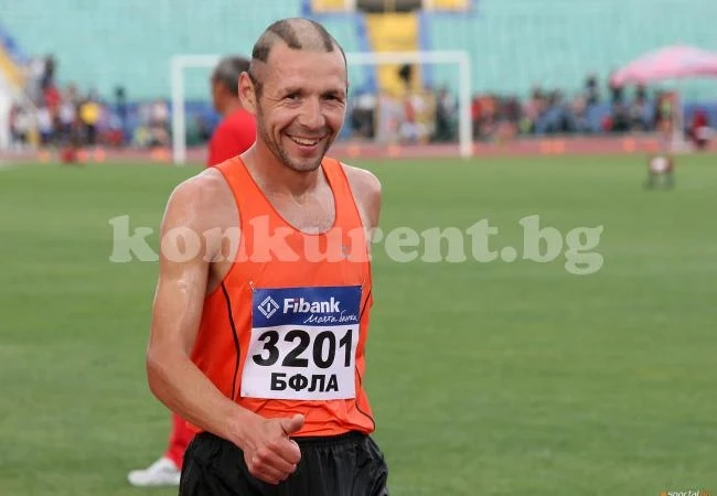 Йоло Николов отбелязва Съединението с маратон