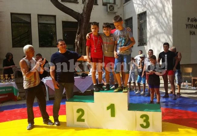/Обновена/ Борци от Северозапада обраха медалите в Белене