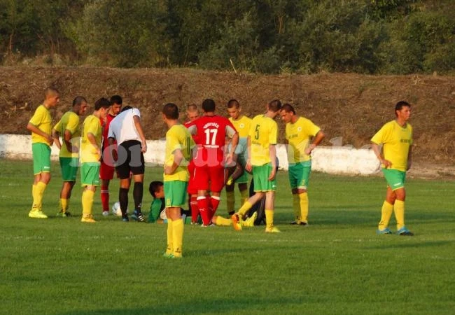 Край на сагата! Извадиха Златия от „А” група
