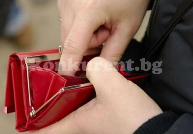 Няма да повярвате какво вече правят бабите за пари