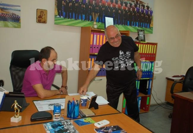 Кариана пак излиза срещу Вихър /Н/, този път за купата на АФЛ