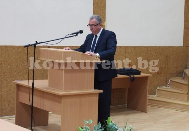 Кметът на Община Видин приветства участниците в международна научна конференция